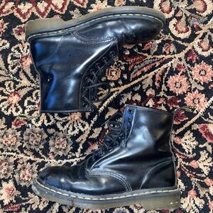 Dr. Martens 1460 men’s size 9
